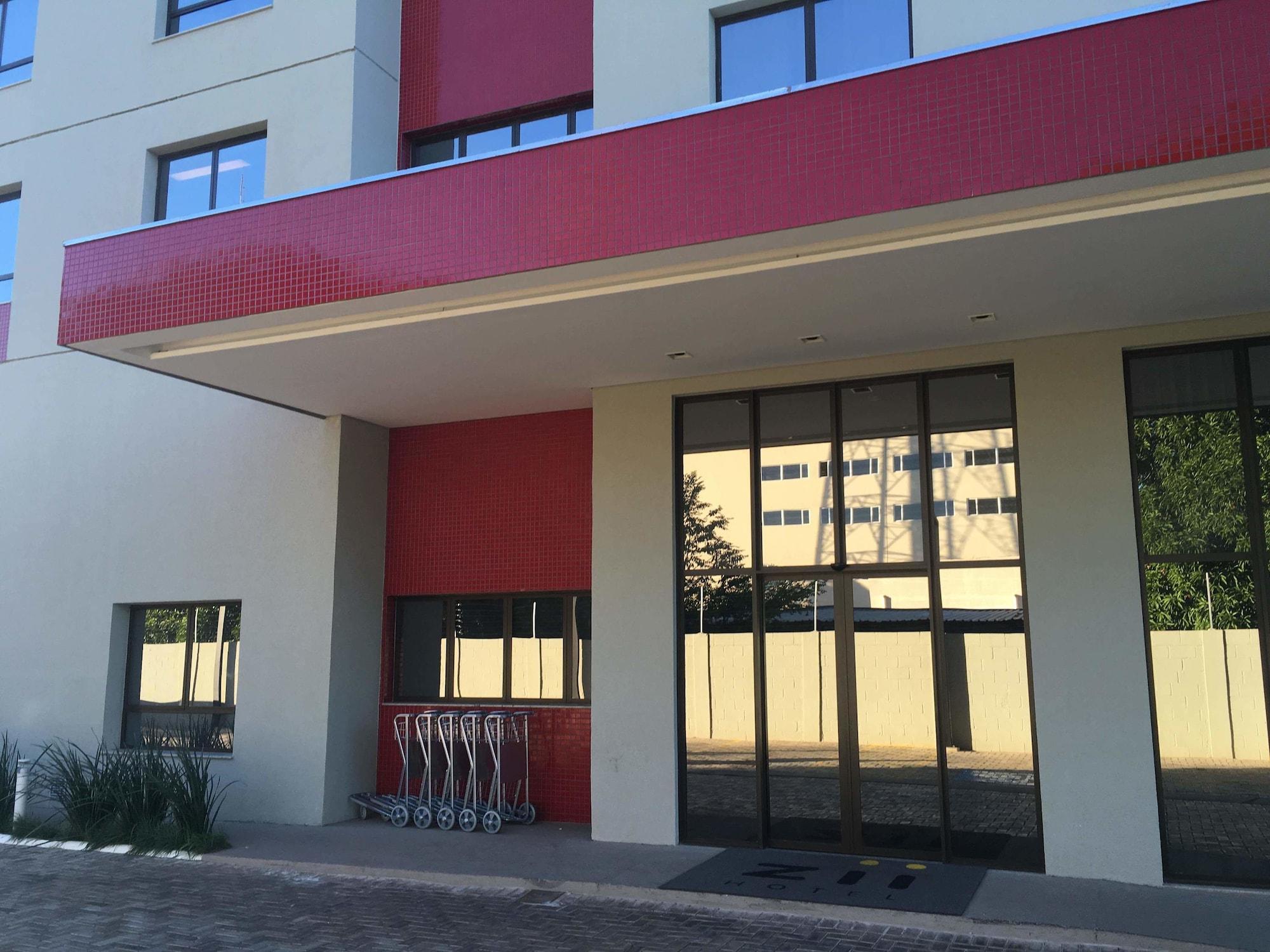 Ibis Styles Palmas (Adults Only) Hotel Exterior foto